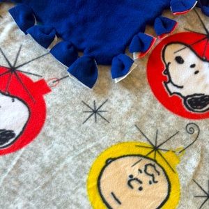 Cozy Blankie 2 layer Fleece Snoopy & Friends Blanket 1.5 yards